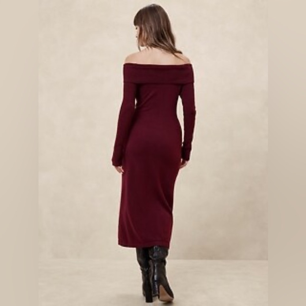 BANANA REPUBLIC OFF-SHOULDER MIDI SWEATER DRESS